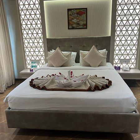Vits Shalimar, Ankleshwar Otel Dış mekan fotoğraf