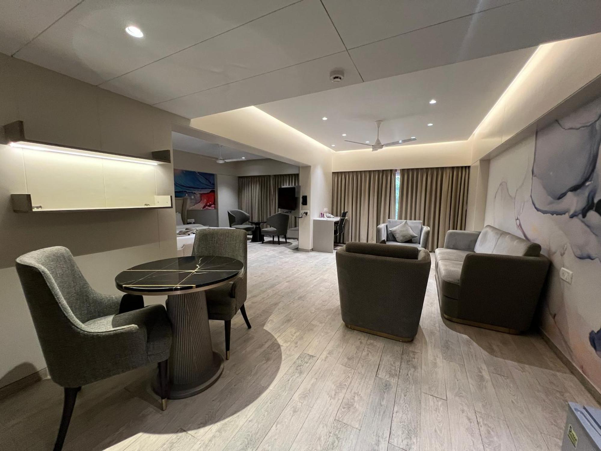 Vits Shalimar, Ankleshwar Otel Dış mekan fotoğraf