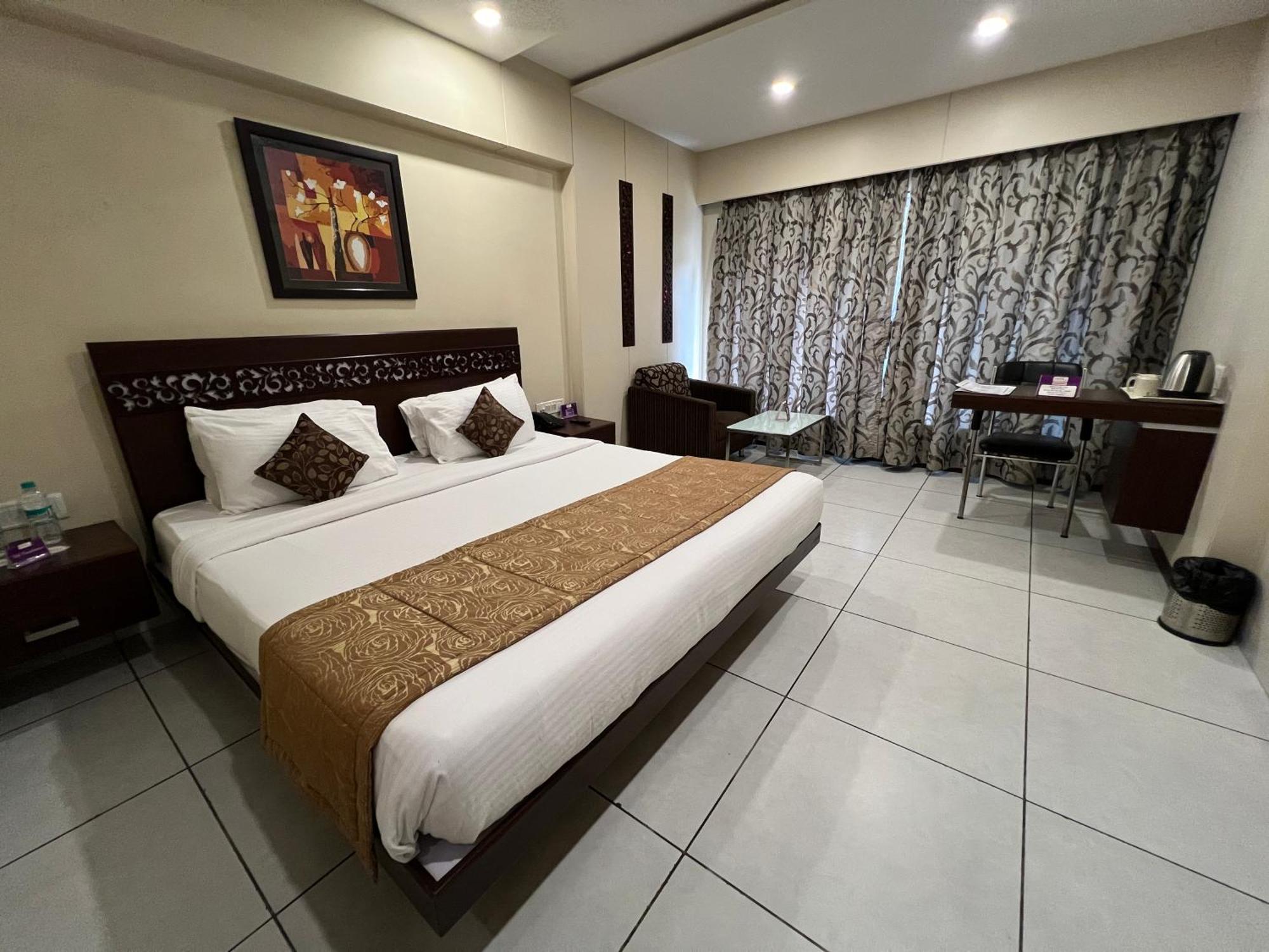 Vits Shalimar, Ankleshwar Otel Dış mekan fotoğraf