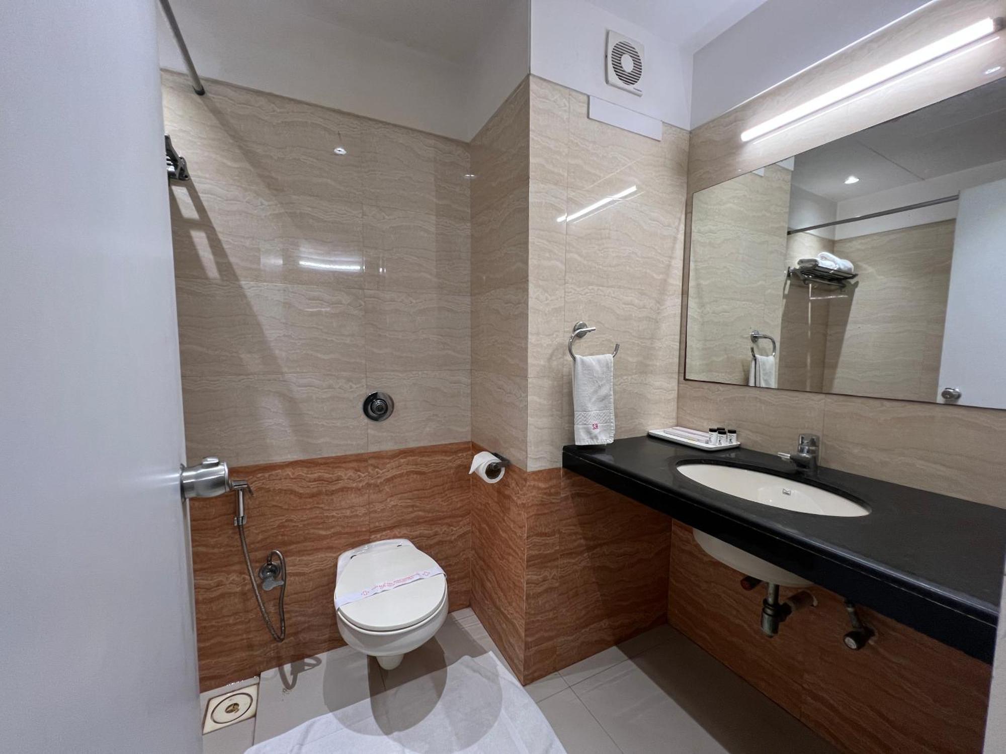 Vits Shalimar, Ankleshwar Otel Dış mekan fotoğraf