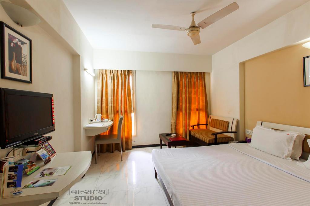 Vits Shalimar, Ankleshwar Otel Dış mekan fotoğraf