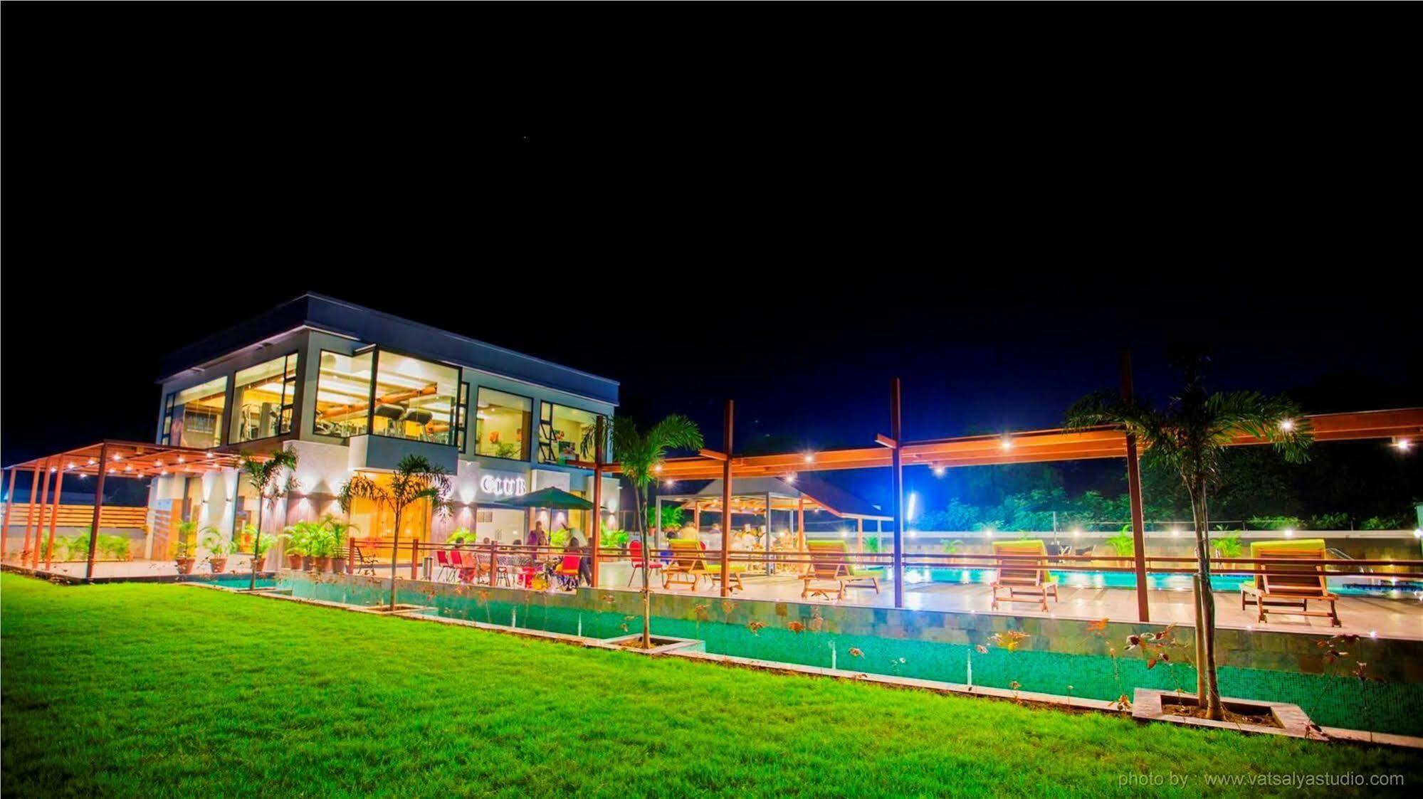 Vits Shalimar, Ankleshwar Otel Dış mekan fotoğraf