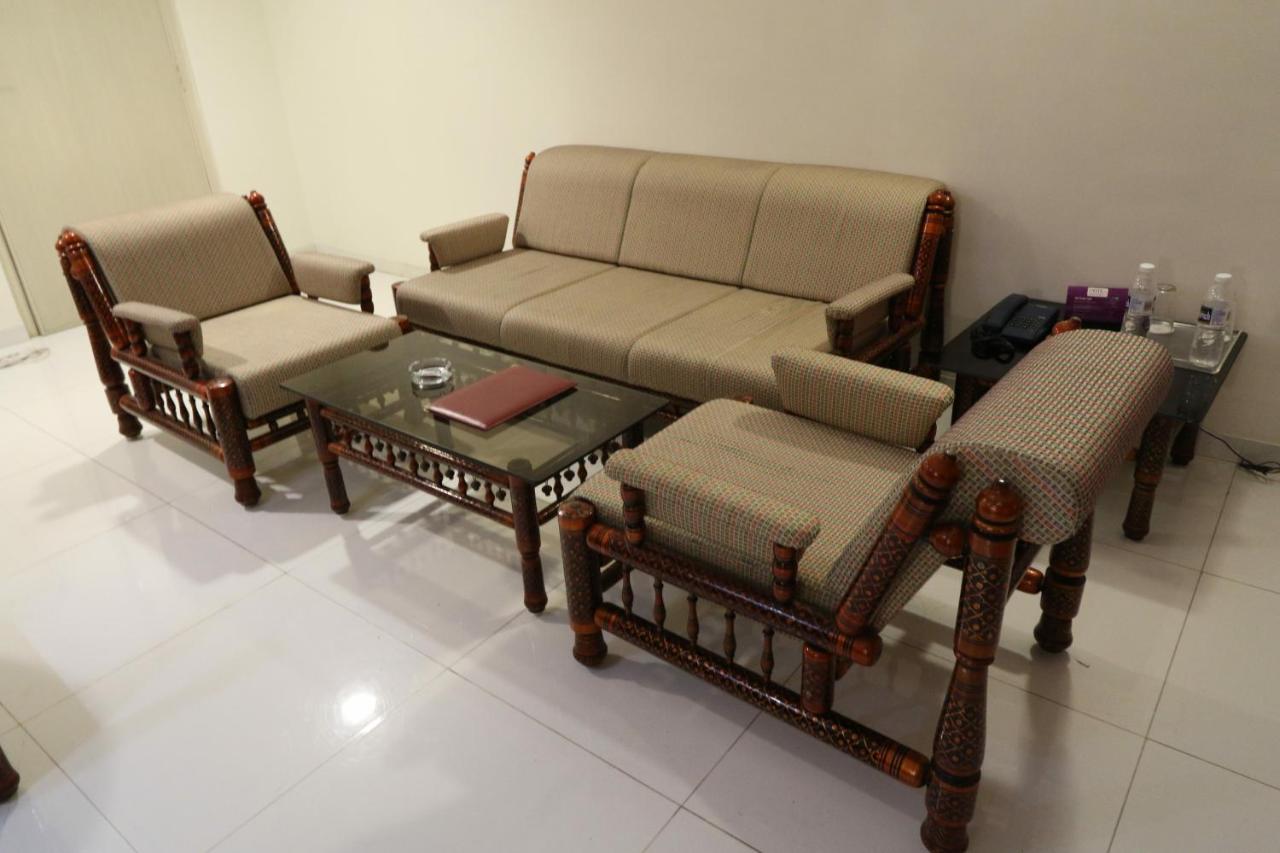Vits Shalimar, Ankleshwar Otel Dış mekan fotoğraf